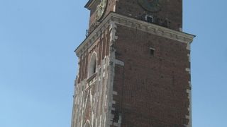 旧市庁舎の一部でした。