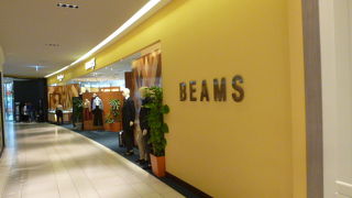 高級感と上品さを意識した商品構成