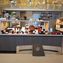 ２階の店内の品ぞろえ