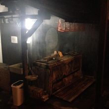 野菜やパンの地獄蒸しができます