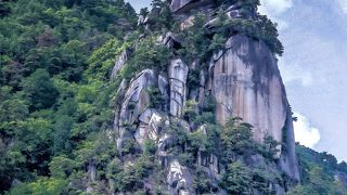 　甲府　昇仙峡　思っていた以上に　迫力あり　絶景が　楽しめます。