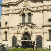 正面の様子です。