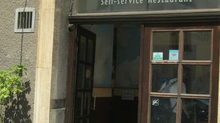 セルフサービスのレストランです。