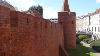 旧市街地を取り囲む城壁