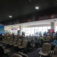 国内線の待合スペース