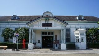 やはり見どころはこの駅舎そのものでしょう