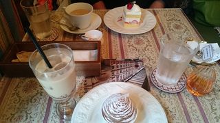 難波でケーキ♪