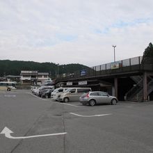 中の橋駐車場