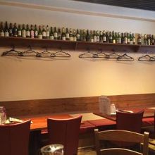 店内はおしゃれ