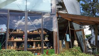 クラフト館　蜂の巣