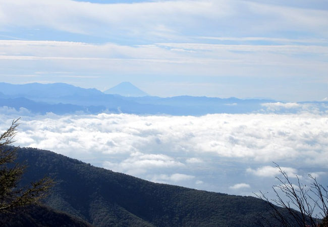 気軽に登れる2000m超の山