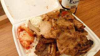  ダイナミックなコリアンプレート