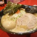 時計台のそばの札幌ラーメン