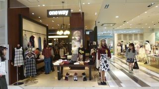 「渋谷１０９」のテイストでまとまっているようです。