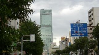 誕生間もない日本で最も高いビル