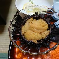 ウニ一つ分てこんなにたくさんじゃないですよね？