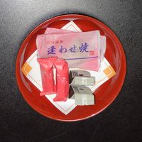 部屋のお菓子は３種類