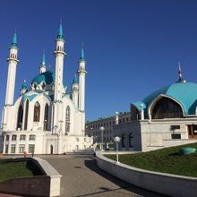 クル・シャリフ・モスク