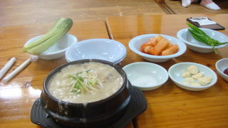 えごま粉入りスープの参鶏湯