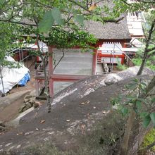 御山神社