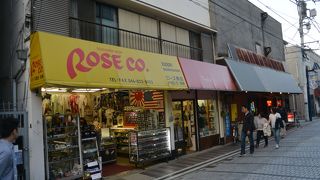 米兵のお客もチラホラ・まだ当時の面影残る