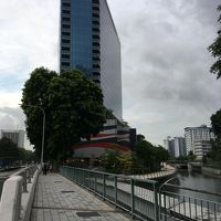 景色が開けているので駅から歩いていくとすぐ分かります。