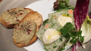 生ワインが飲めます