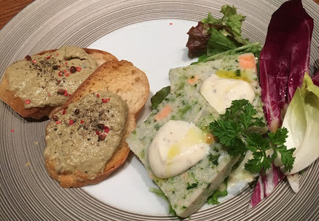 生ワインが飲めます