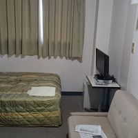 ベッドとソファー