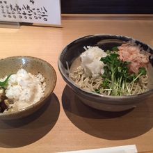 セットでも1,000円以下です。