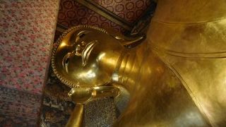 ＨＩＳの寺院半日観光で！