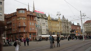 交通の要所です