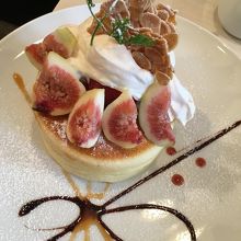 無花果のパンケーキ