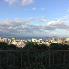 高台から琵琶湖が一望