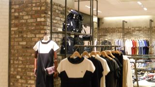 ロンドン生まれのスポーツウェアブランド