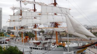 「総帆展帆」は見応えがあります