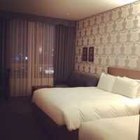 広い部屋にアップグレードしてくれました