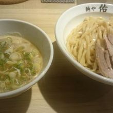 つけ麺も美味しい。ボリュームもあるので並で大丈夫！