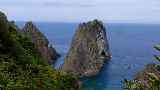 細いトンネルのそのあとに！