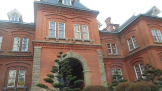 重厚なレンガ造り