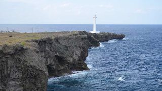 真っ白できれいな灯台でした。