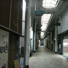 新しい雰囲気なのですが活気は今ひとつ。