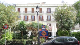 観光案内所 (イビサタウン)