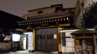 住宅街の小さなお寺