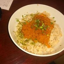 〆のいくら丼も人気！