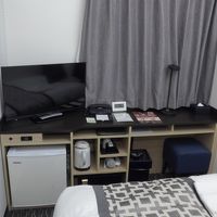 室内の様子　LEDスタンドがついています