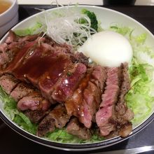 ボリュームがありおいしいです