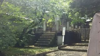 泉岳寺敷地内にあります