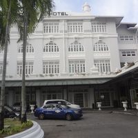 コロニアルな外観です