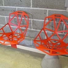 かわいいイスもありました。